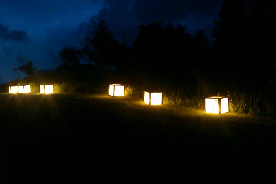 Light Cubes pathway lights